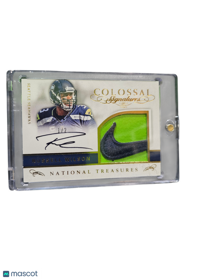 Sports Panini 2017 Panini National Treasures Colossal Signatures Russell Wilson #30 Auto Patch