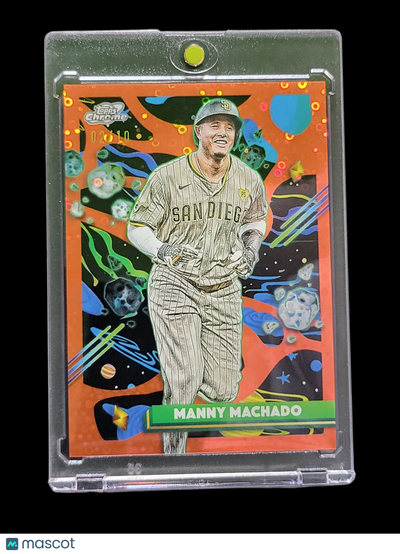 Sports Topps 2025 Topps Chrome Cosmic Manny Machado #86 Orange Nucleus