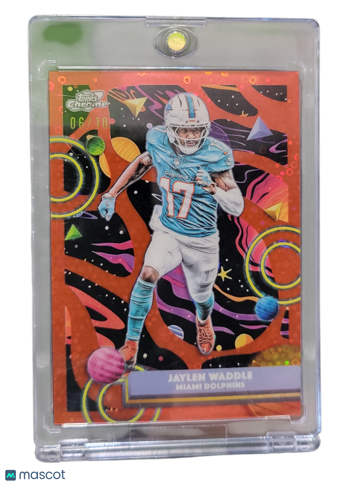 Sports Topps 2025 Topps Chrome Jaylen Waddle #61 Orange Cosmic 06/10