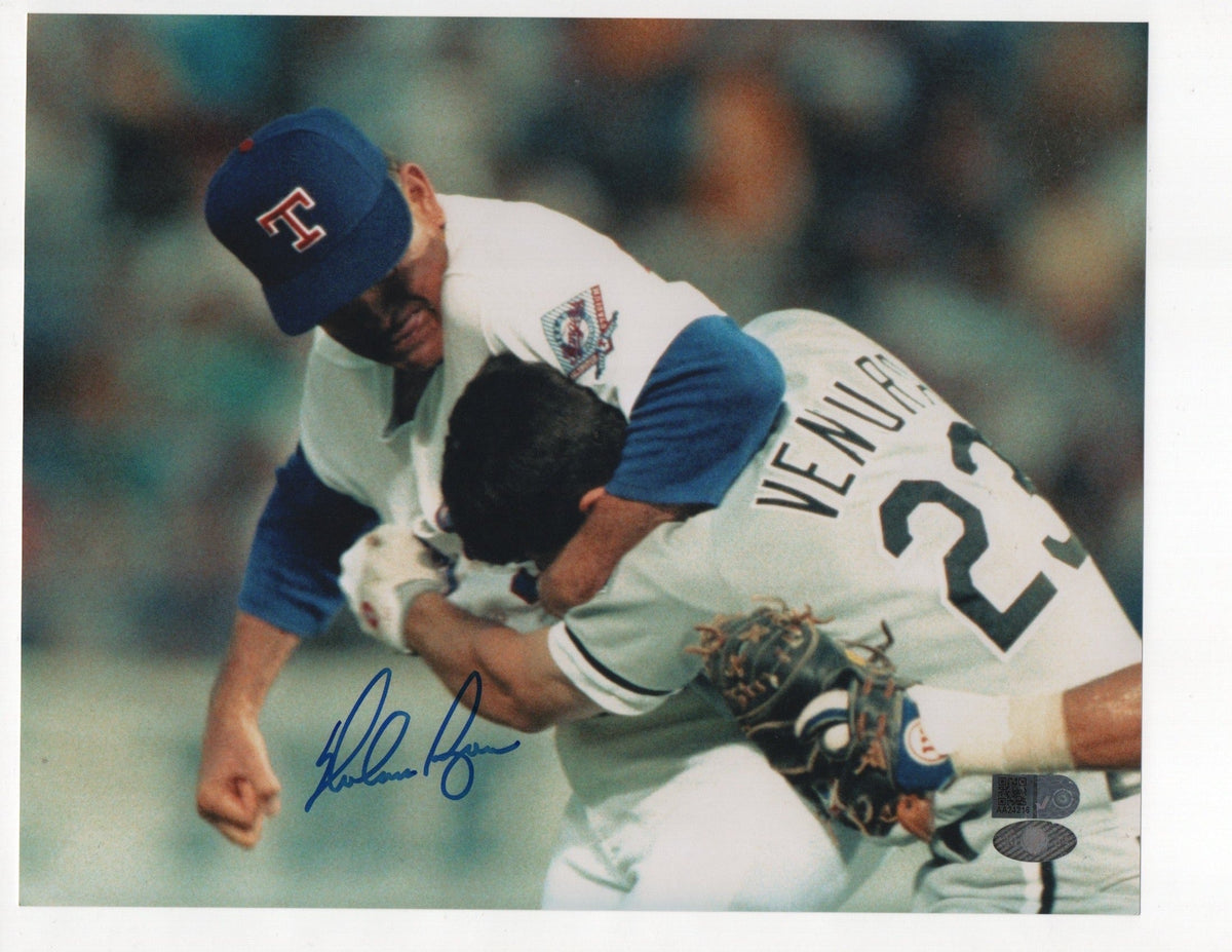 Nolan Ryan Signed 8X10 Photo (Aiv Aa24216)
