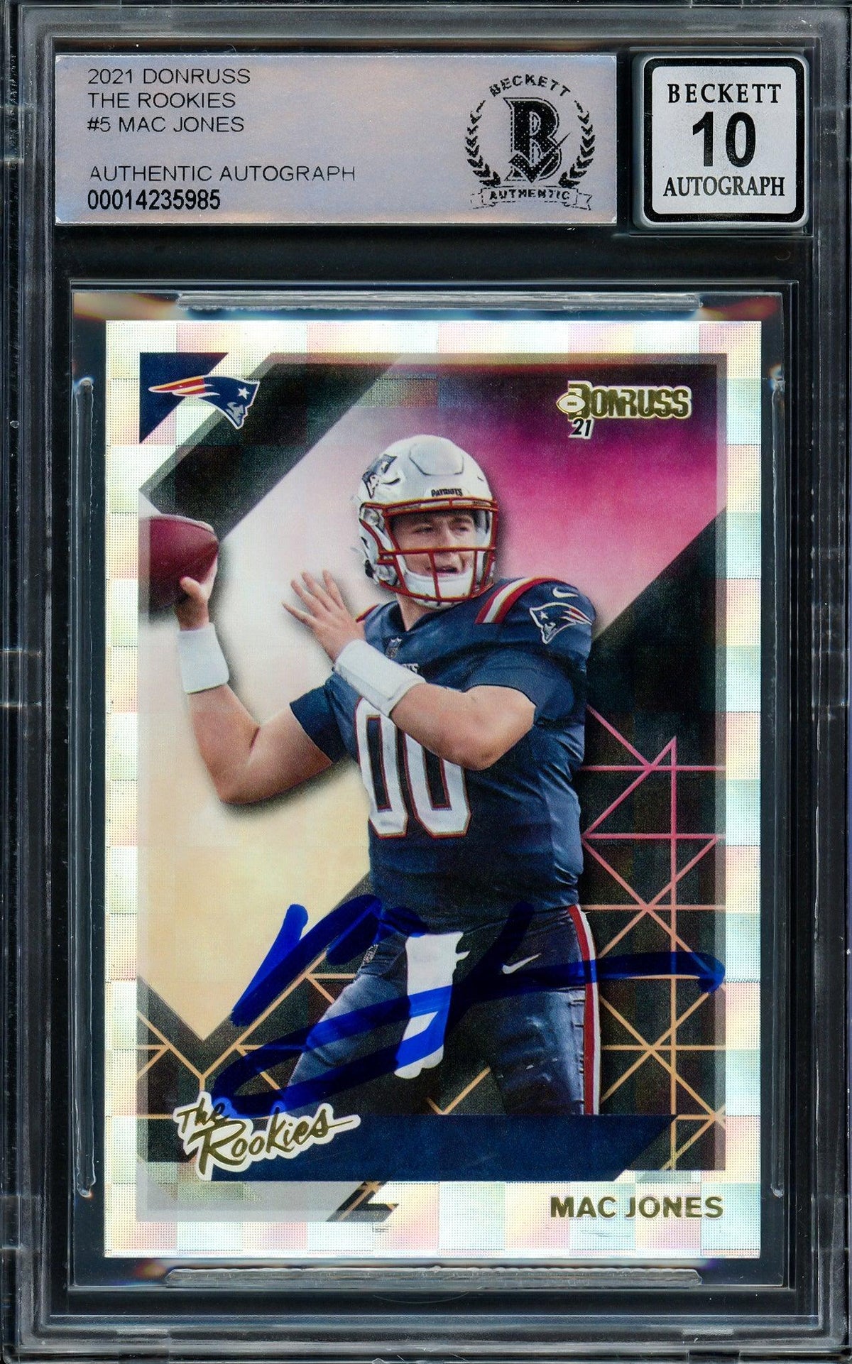 Mac Jones Autographed 2021 Panini Donruss The Rookies Rookie Card #Tr-Mjo New England Patriots Auto Grade Gem Mint 10 Beckett Bas Stock #205972