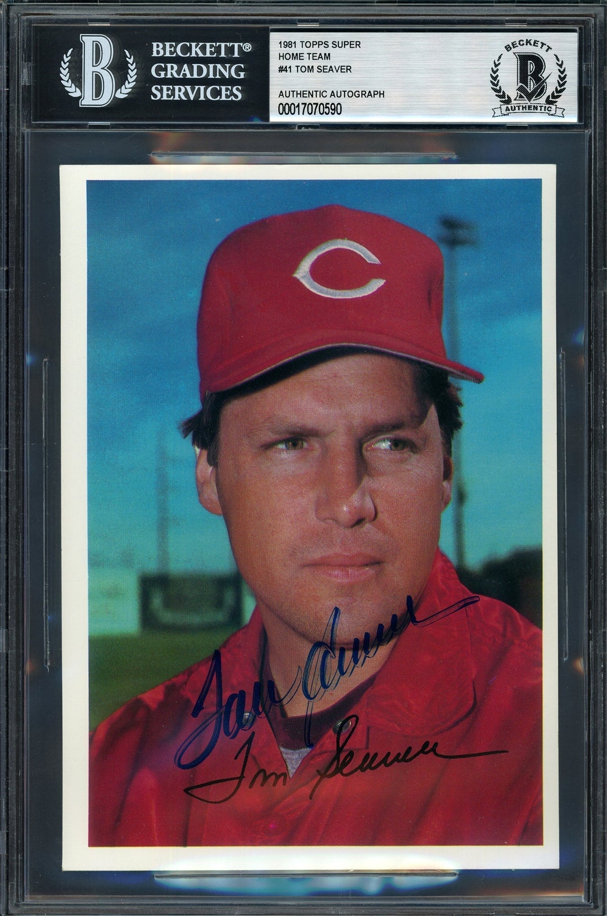 Tom Seaver Autographed 1981 Topps Super 5X7 Card #41 Cincinnati Reds Beckett Bas #17070590