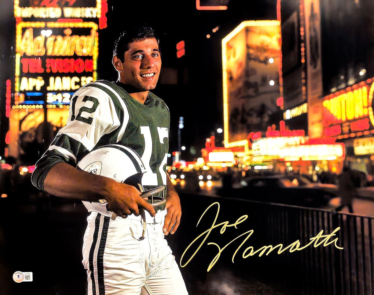 Joe Namath Autographed 16X20 Photo New York Jets Signed In Gold Beckett Bas Witness Stock #212605