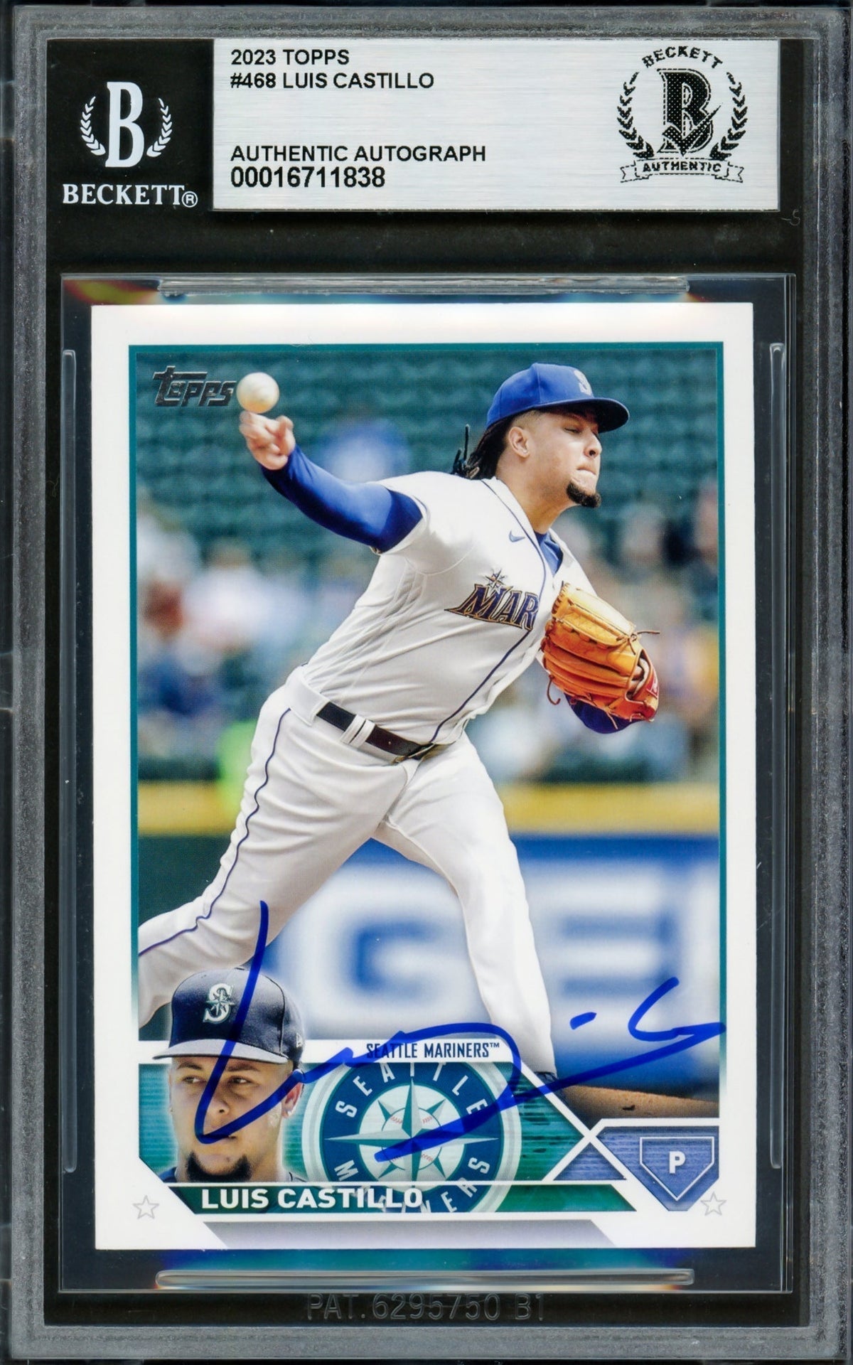 Luis Castillo Autographed 2023 Topps Card #468 Seattle Mariners Beckett Bas