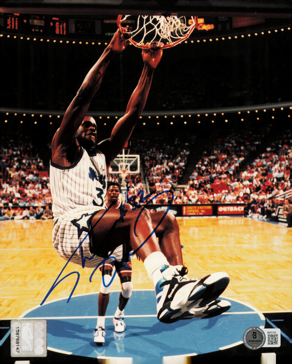 Shaquille "Shaq" O'neal Autographed 8X10 Photo Orlando Magic Beckett Bas Qr #Bm37433