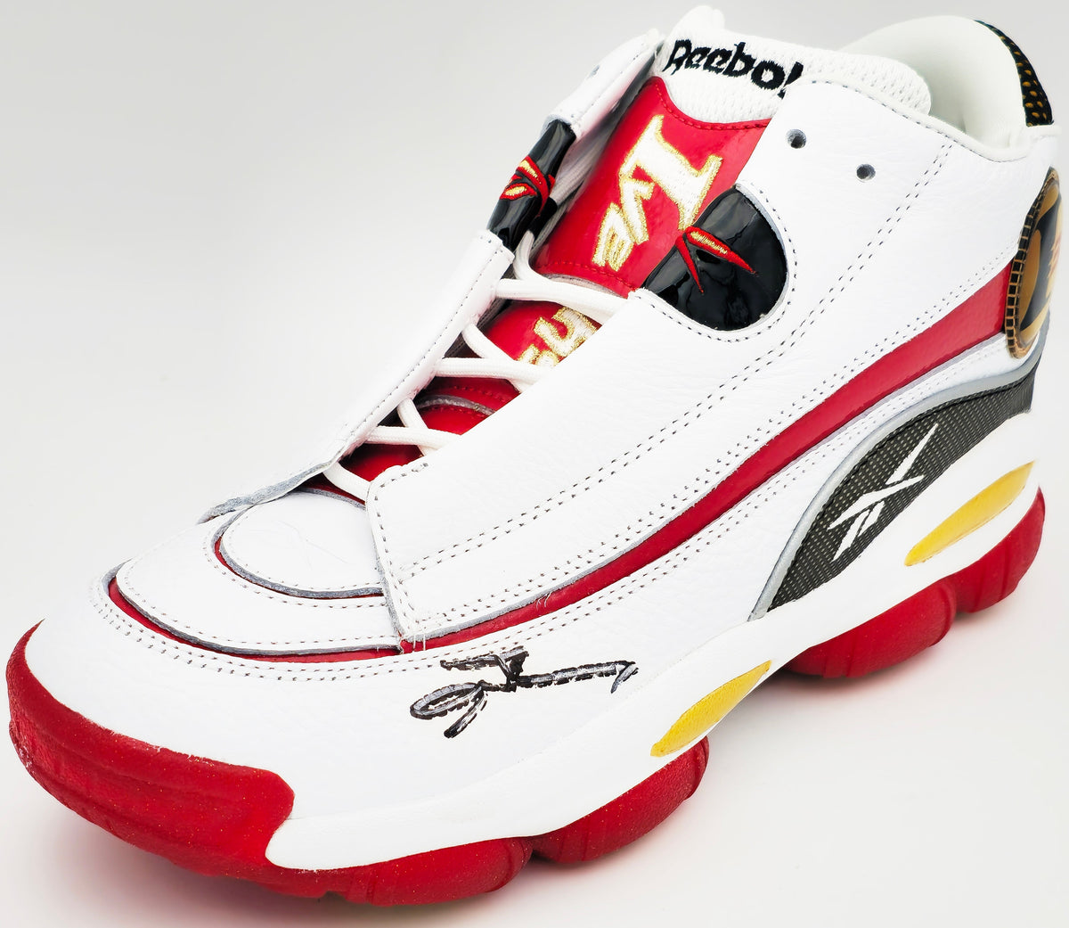 Allen Iverson Autographed White Reebok The Answer Dmx Shoe Philadelphia 76Ers Size 9 Left Beckett Bas Witness
