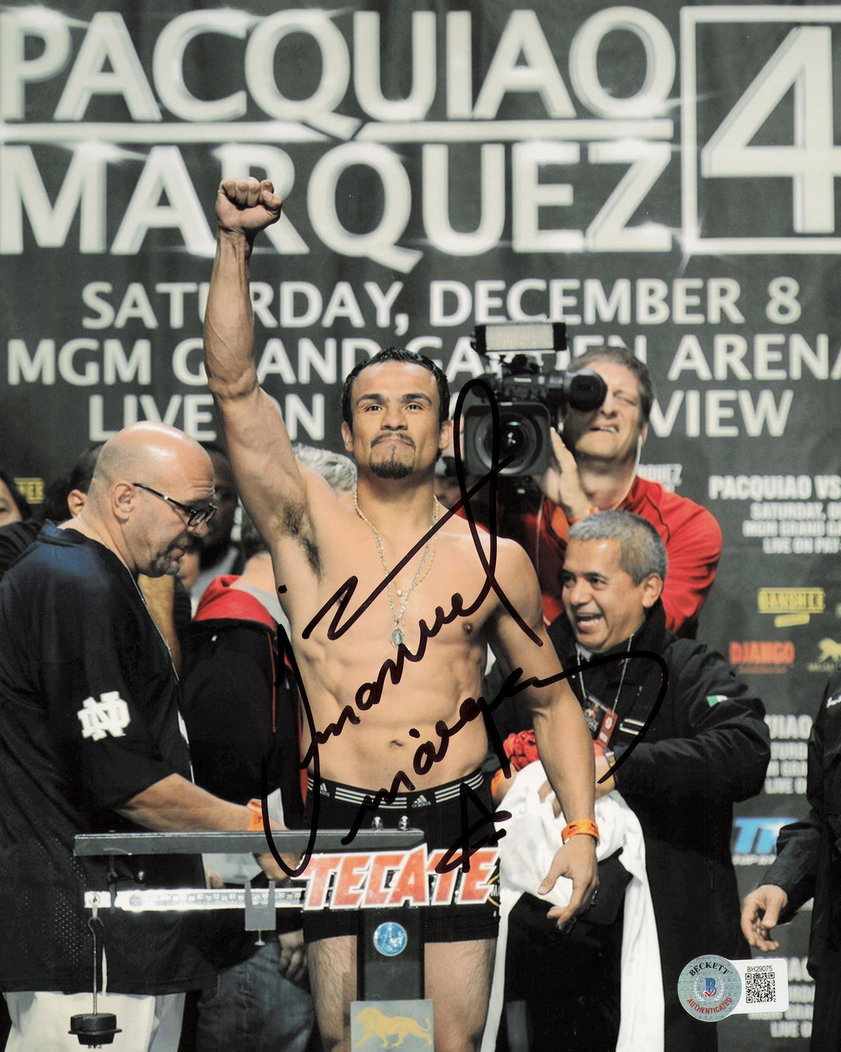 Juan Manuel Marquez Autographed 8X10 Photo Beckett Bas Qr #Bh29075