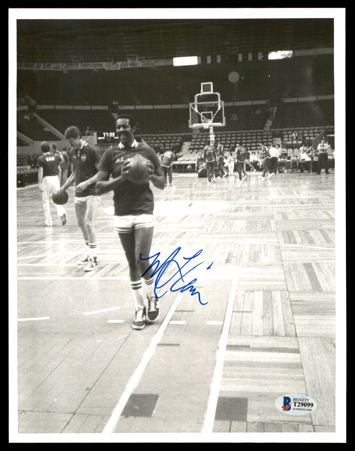 M.L. Ml Carr Autographed 8X10 Photo Boston Celtics Vintage Beckett Bas #T29099