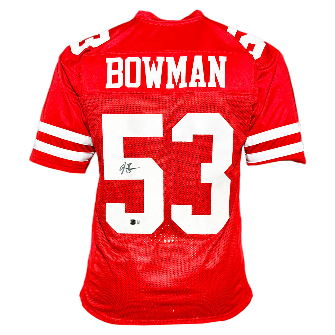 Navorro Bowman Signed San Francisco Red Football Jersey (Beckett)