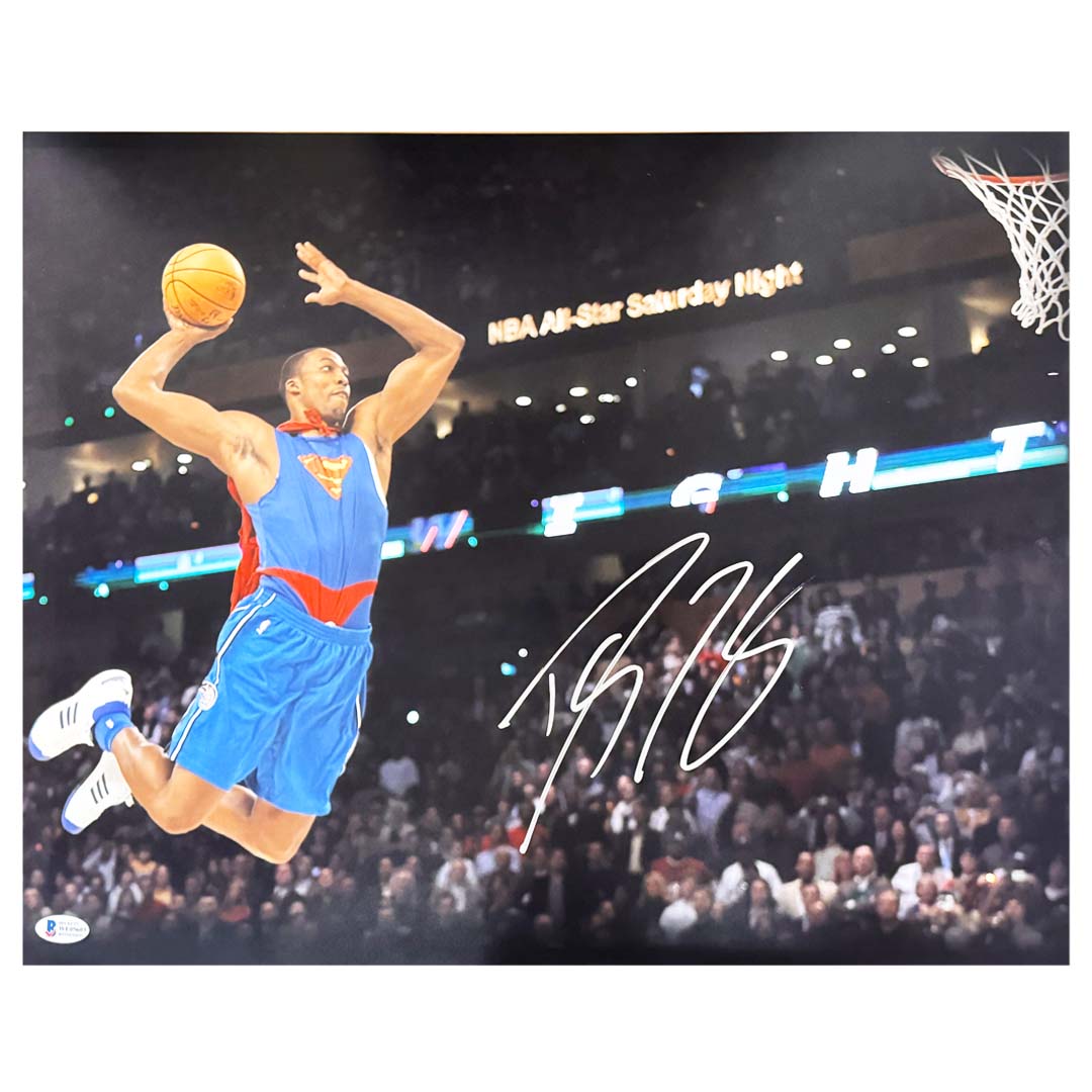 Dwight Howard Signed Superman Basketball 16X20 Photo (Beckett)