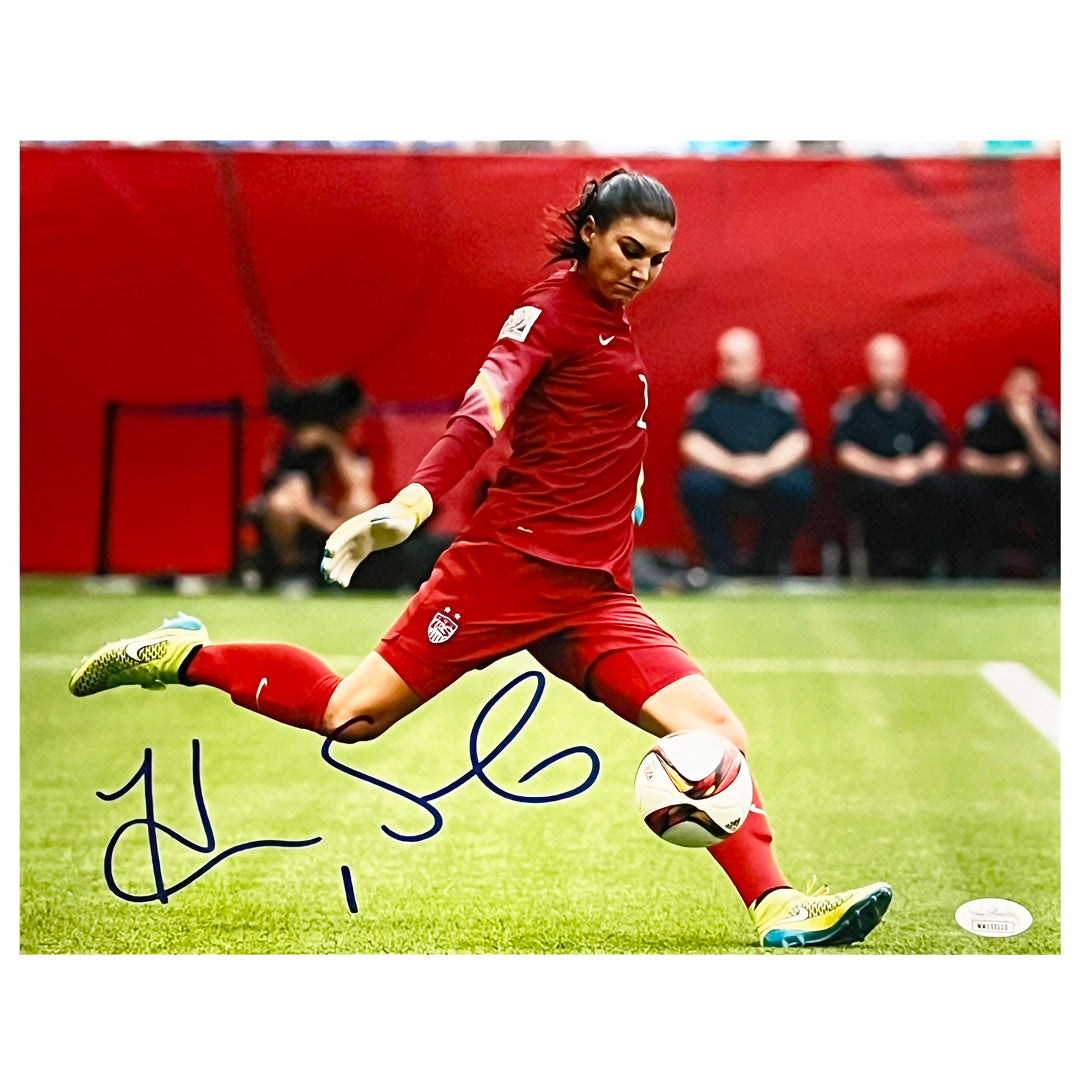 Hope Solo Signed Team Usa Pose 2 Soccer 11X14 Photo (Jsa)