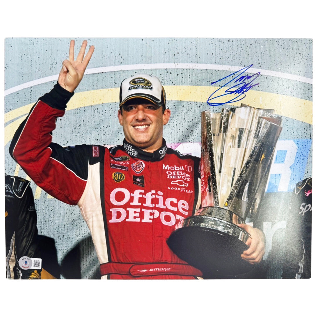 Tony Stewart Signed Pose 4 11X14 Photo (Beckett)