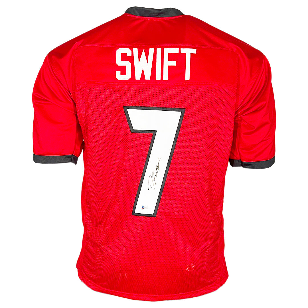 D'andre Swift Signed Georgia College Red Football Jersey (Beckett)