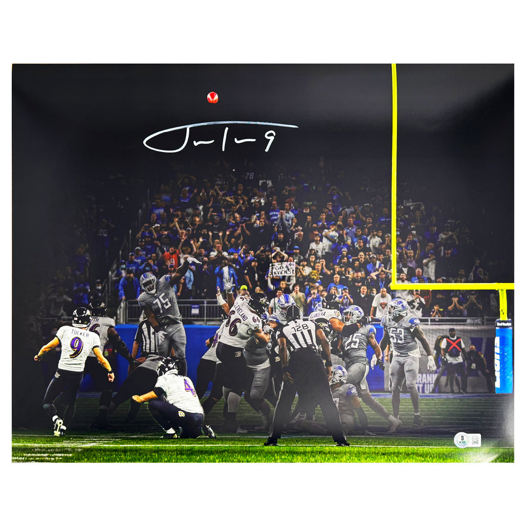 Justin Tucker Signed Baltimore Ravens Pose 1 Football 16X20 Photo (Jsa)